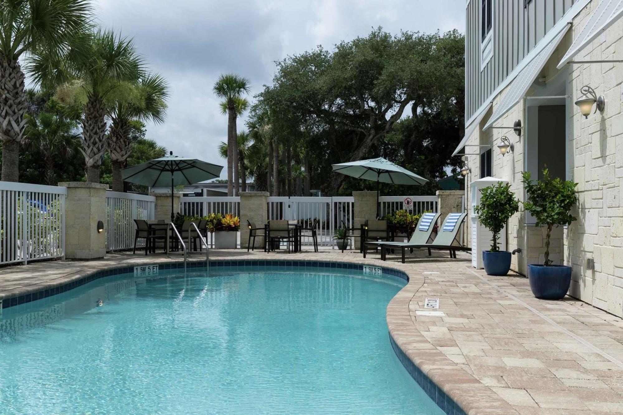 Hampton Inn New Smyrna Beach Bagian luar foto